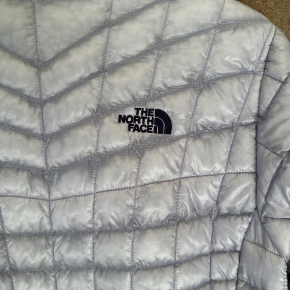 The North Face puffer jacket - Picture 7 of 12